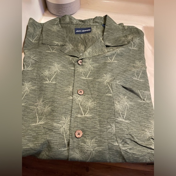 Bundle of Two (2) John Ashford Tropical Shirts, New - Picture 2 of 15